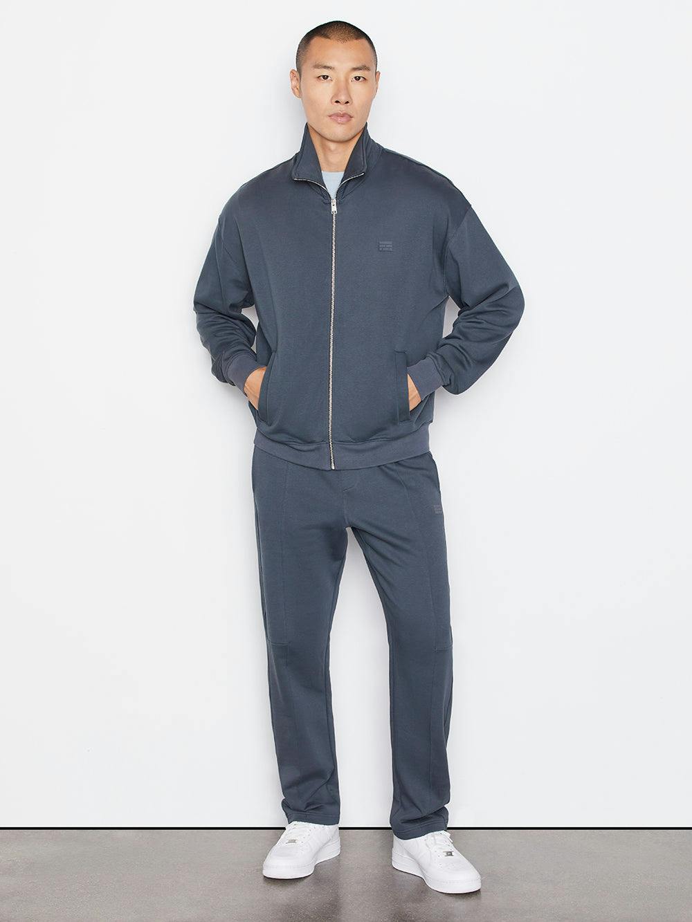 jacket full body view alt:hover